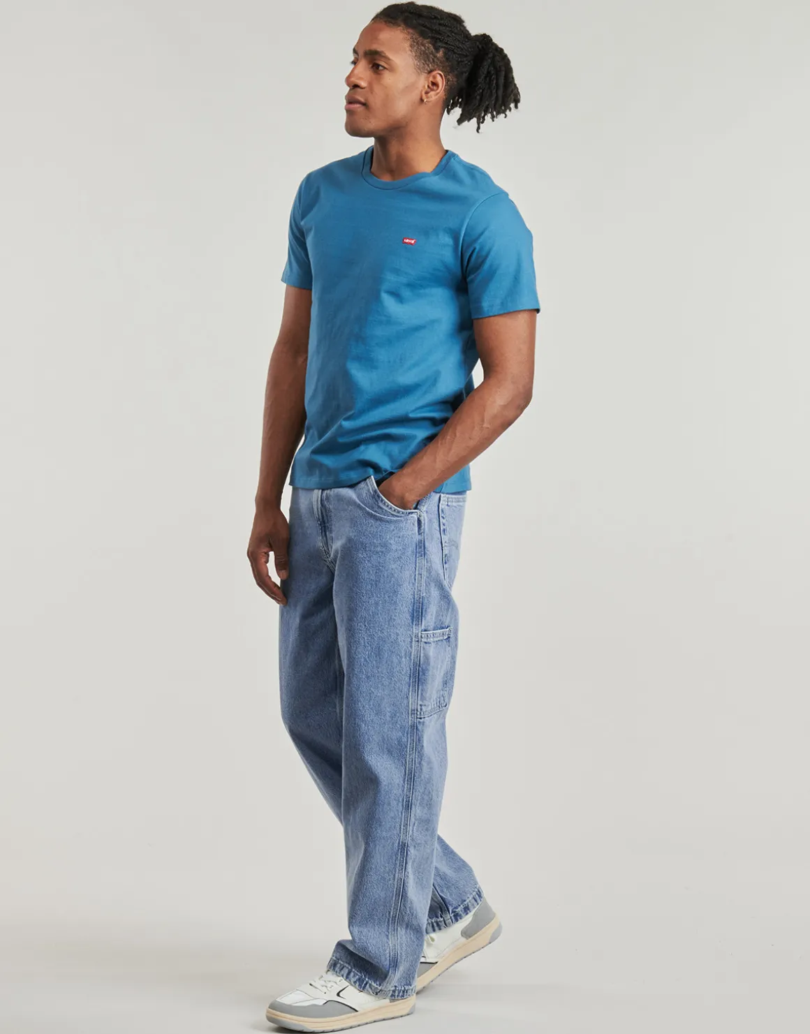 568 LOOSE STRT CARPENTER