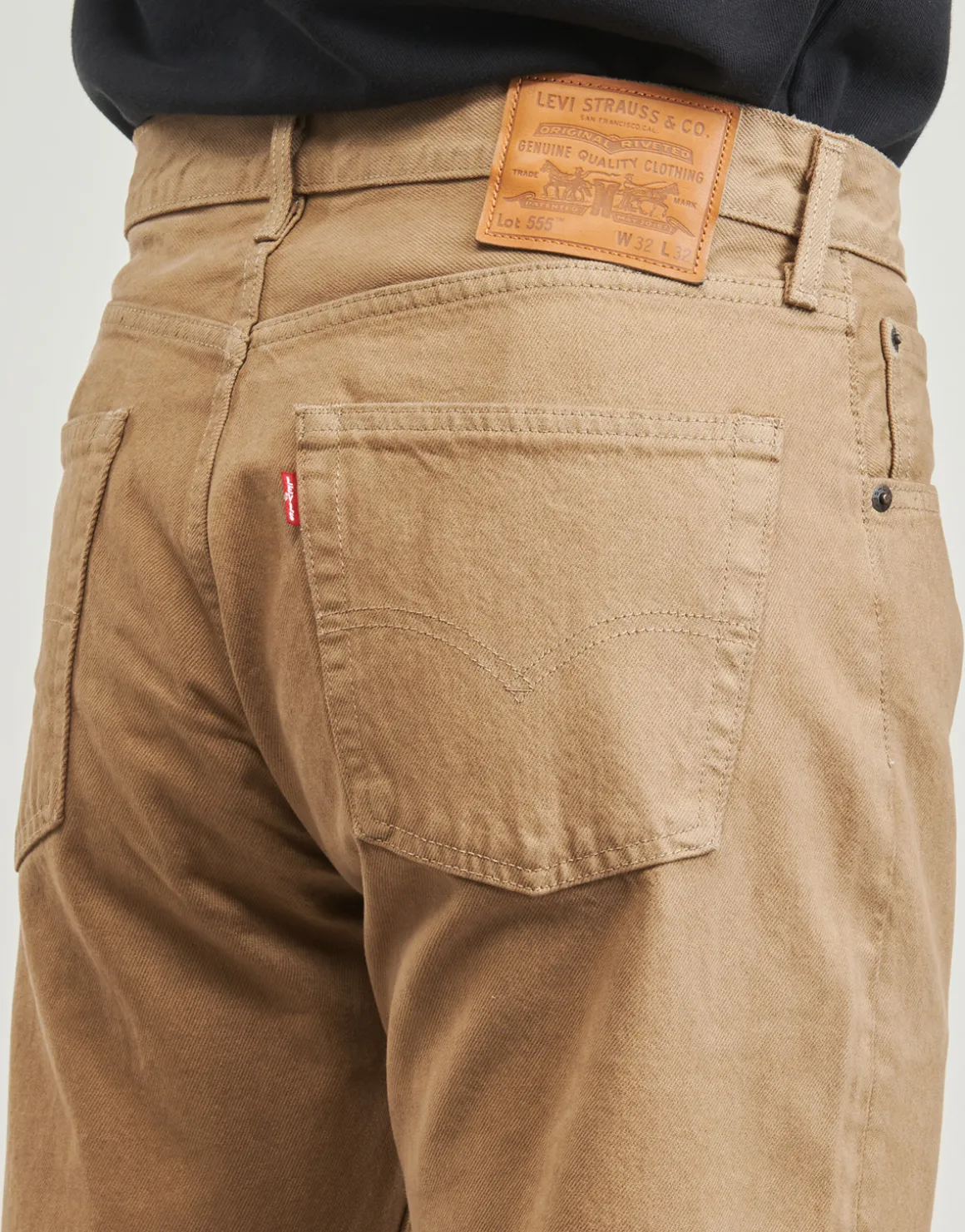 555 RELAXED STRAIGHT