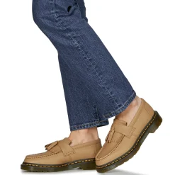 Adrian Savannah Tan Virginia