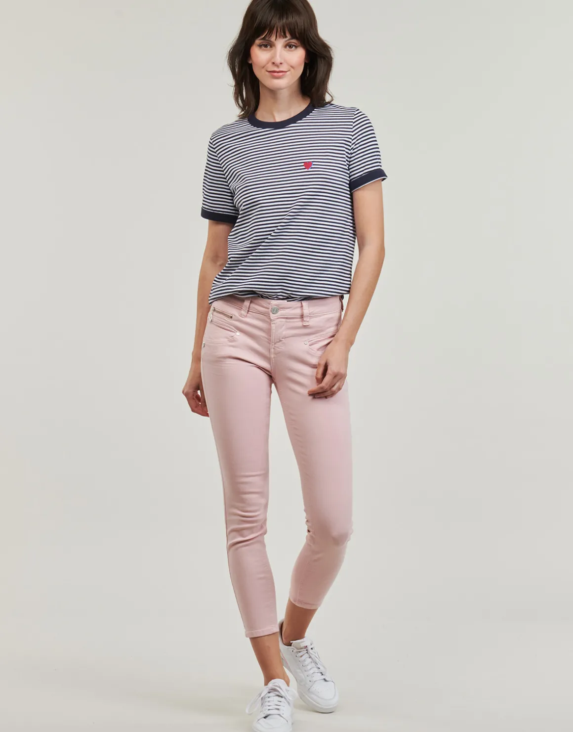 ALEXA CROPPED MAGIC COLOR