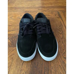 Baskets Element Topaz daim noir