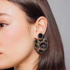 Boucles d'oreilles cœurs brodés Léopard félin