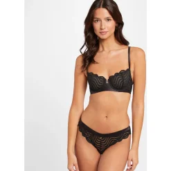 Culotte noire Romane