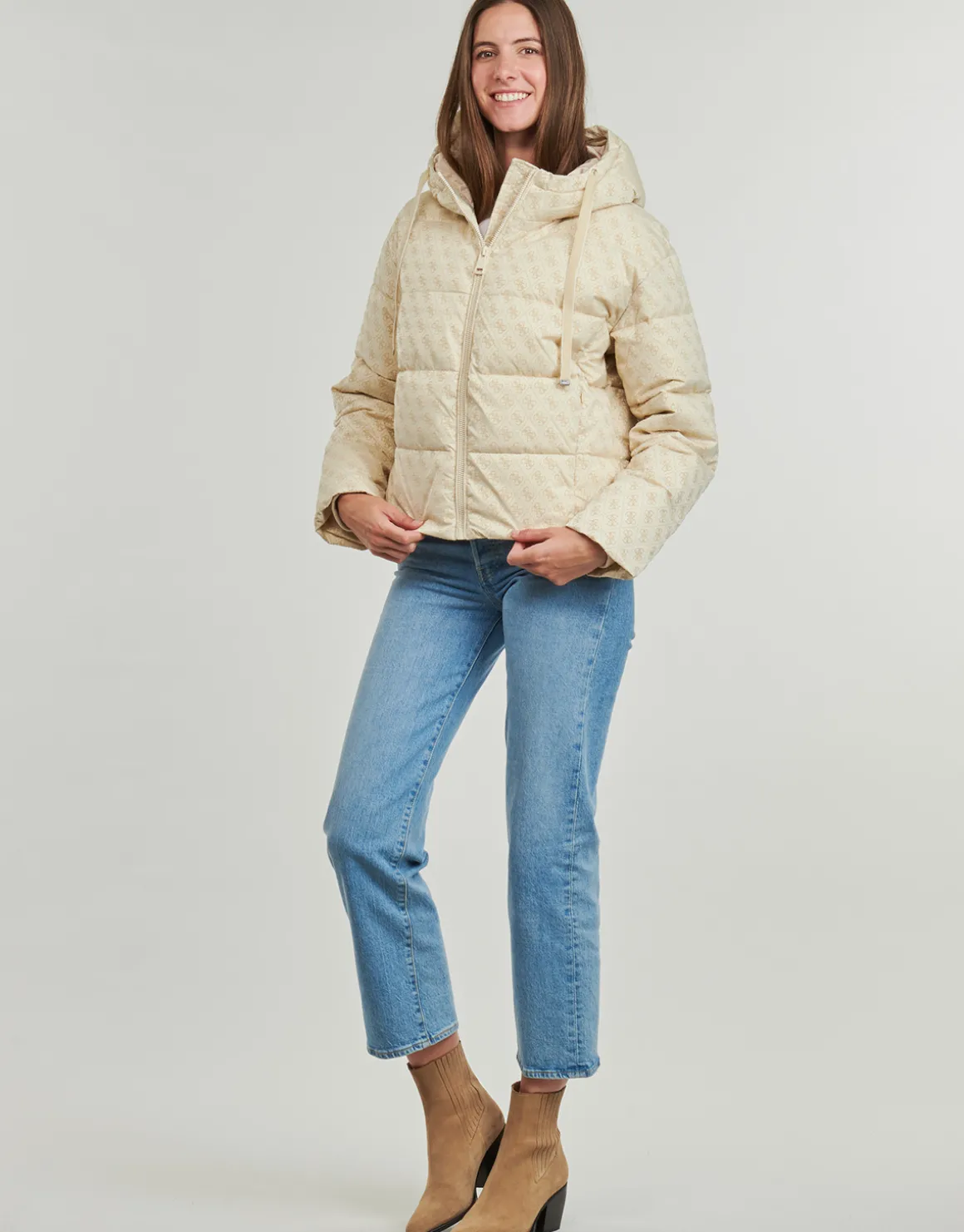 DAISY PUFFER LOGO FLOCK