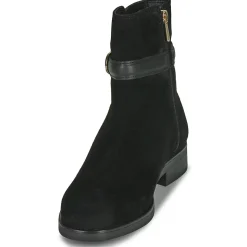 ELEVATED ESSENTIAL BOOT SUEDE