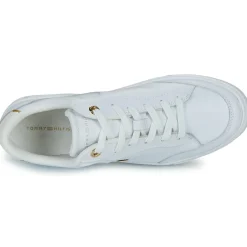 ESSENTIAL CHIC COURT SNEAKER
