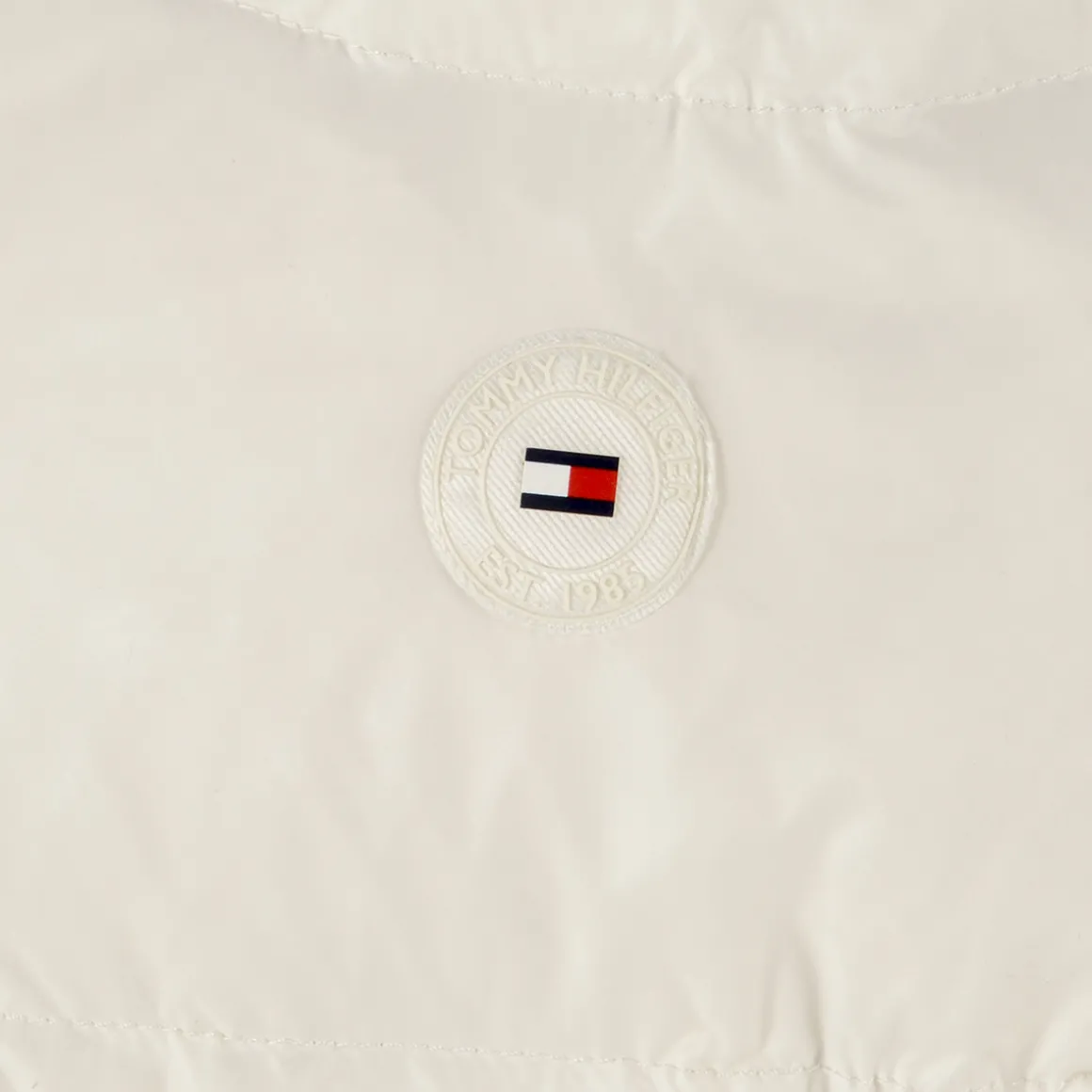 ESSENTIAL DOWN JACKET