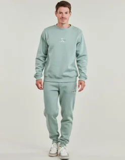 ESSENTIALS DOWN JACKET