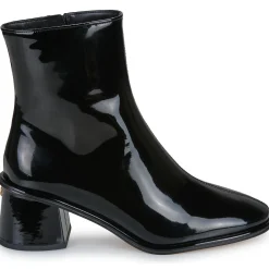 GIGI PATENT LEATHER BOOTIE