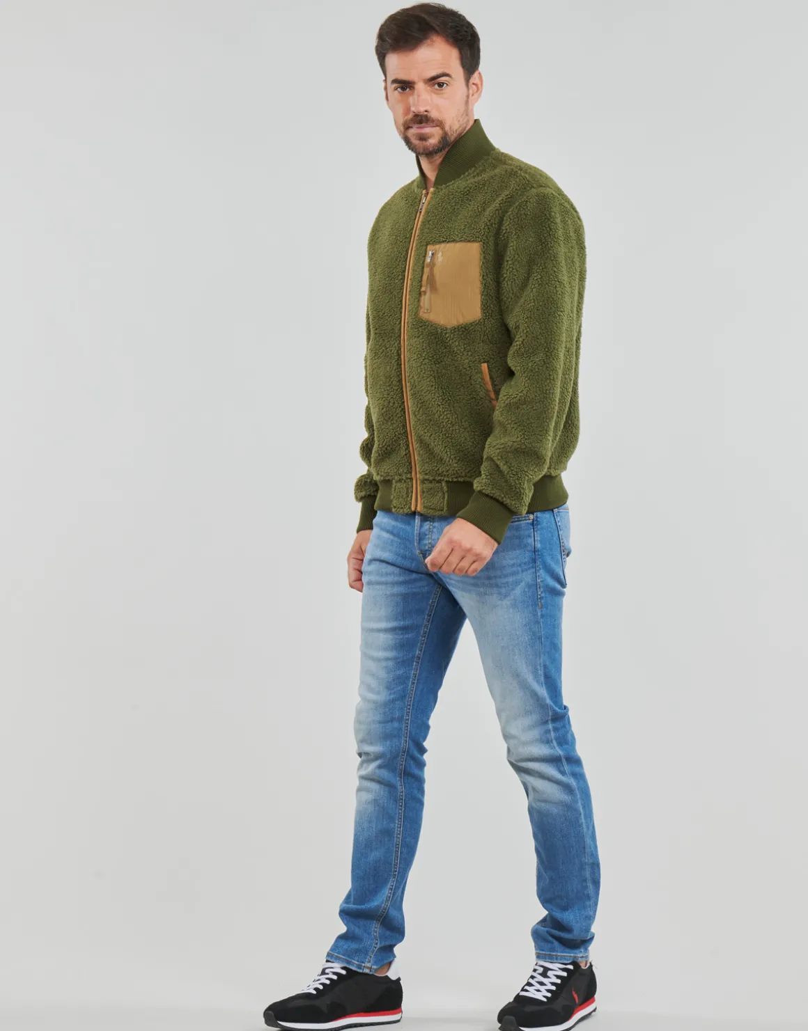 LONG SLEEVE-FULL ZIP