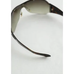 Lunettes de soleil marron