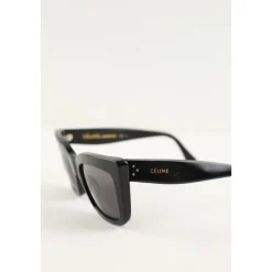Lunettes de soleil noires