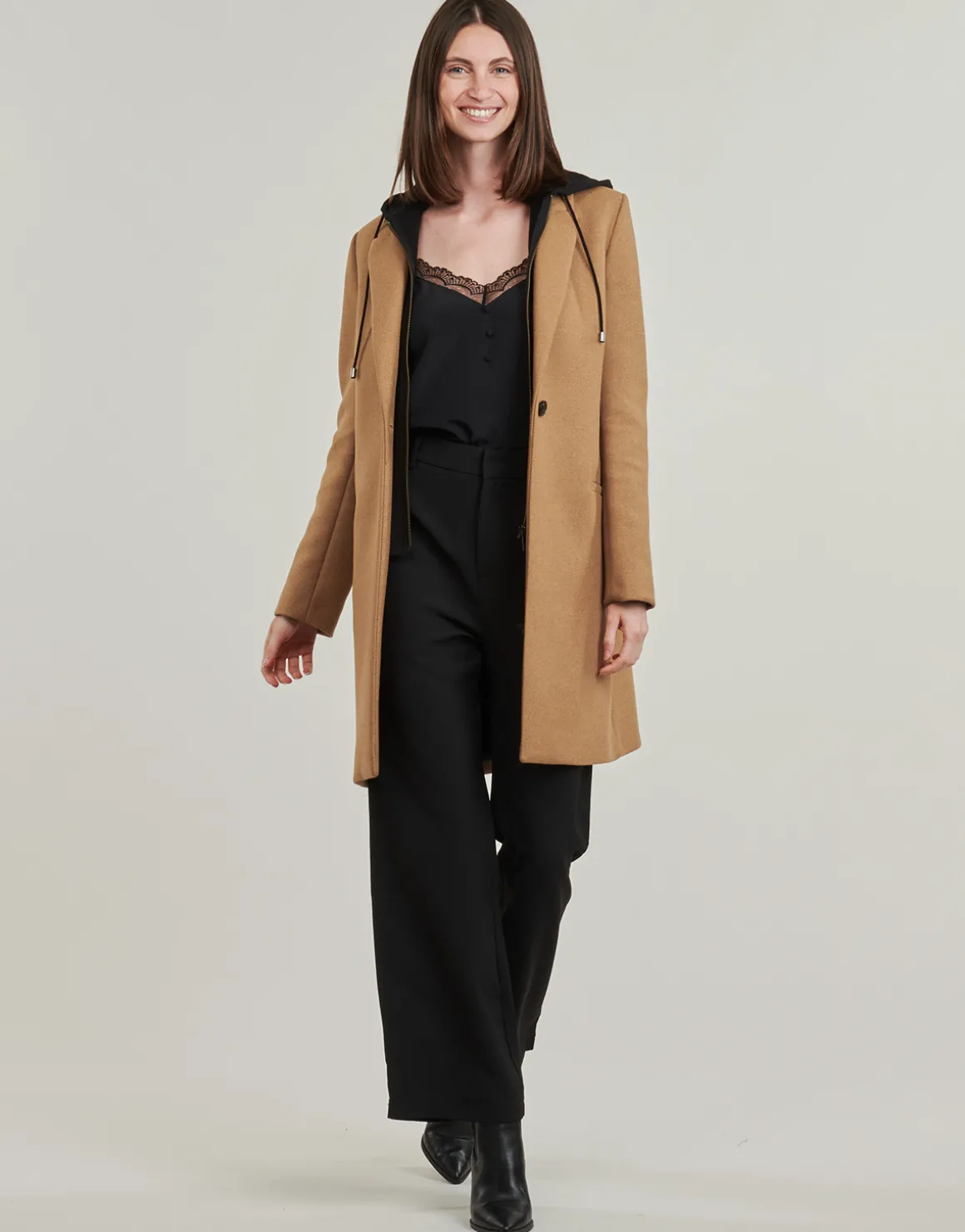 MANTEAU STRAIGHT