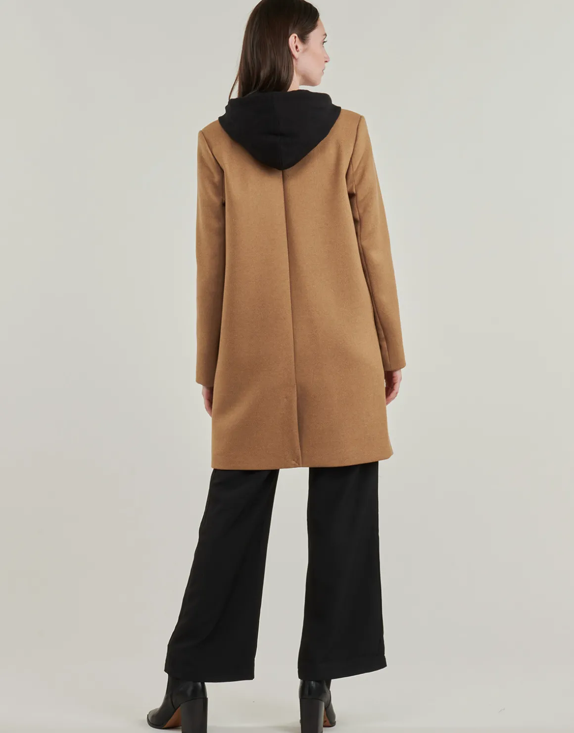 MANTEAU STRAIGHT