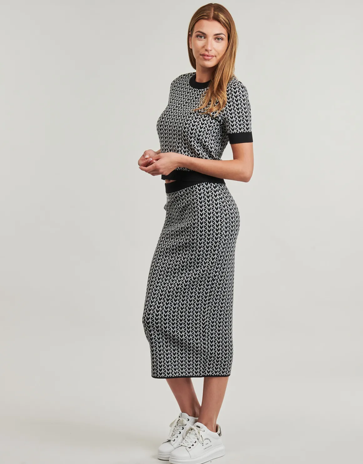 MK JACQUARD MIDI SKIRT