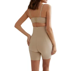 Panty gainant taille ultra haute Curves