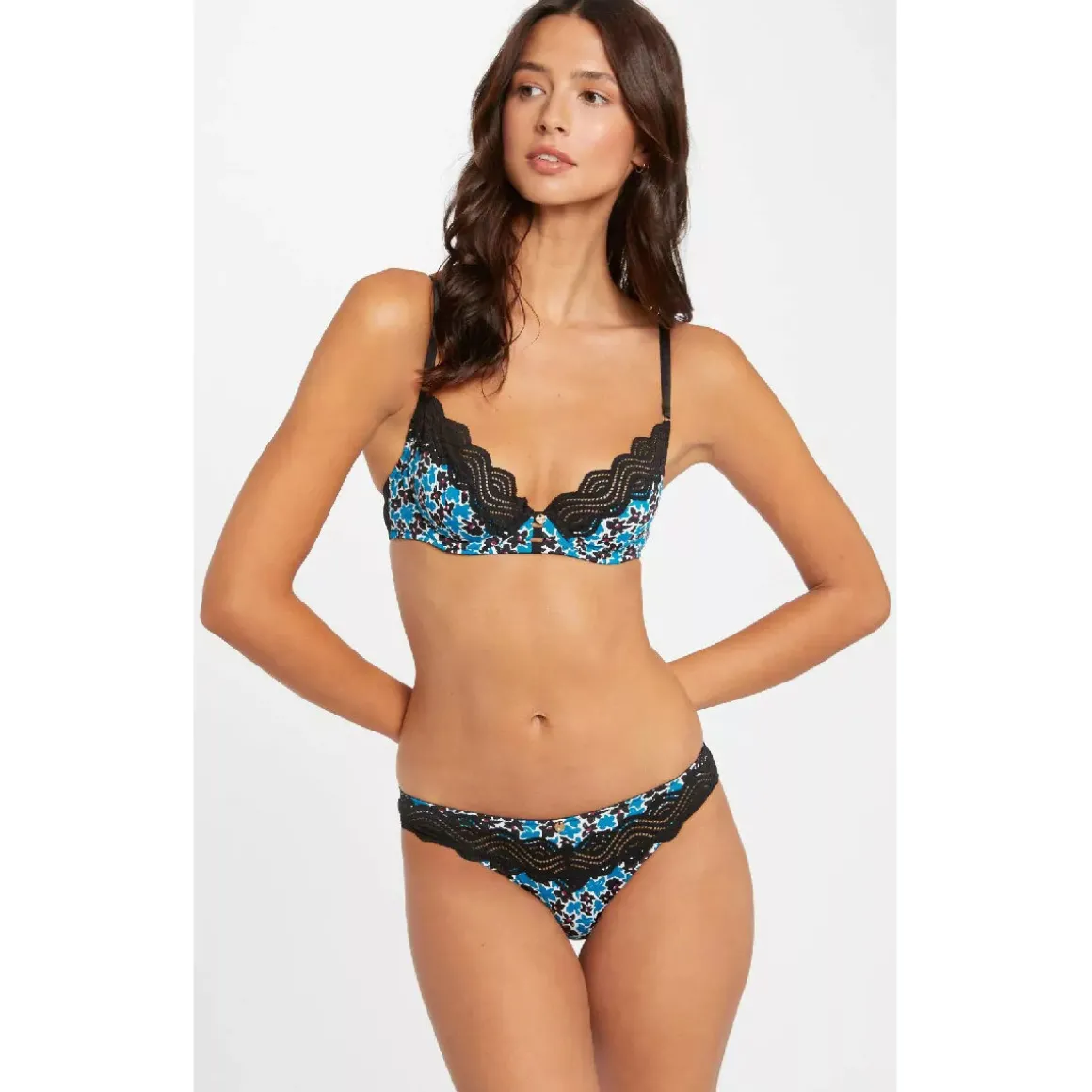 Soutien-gorge corbeille noir Thaïs