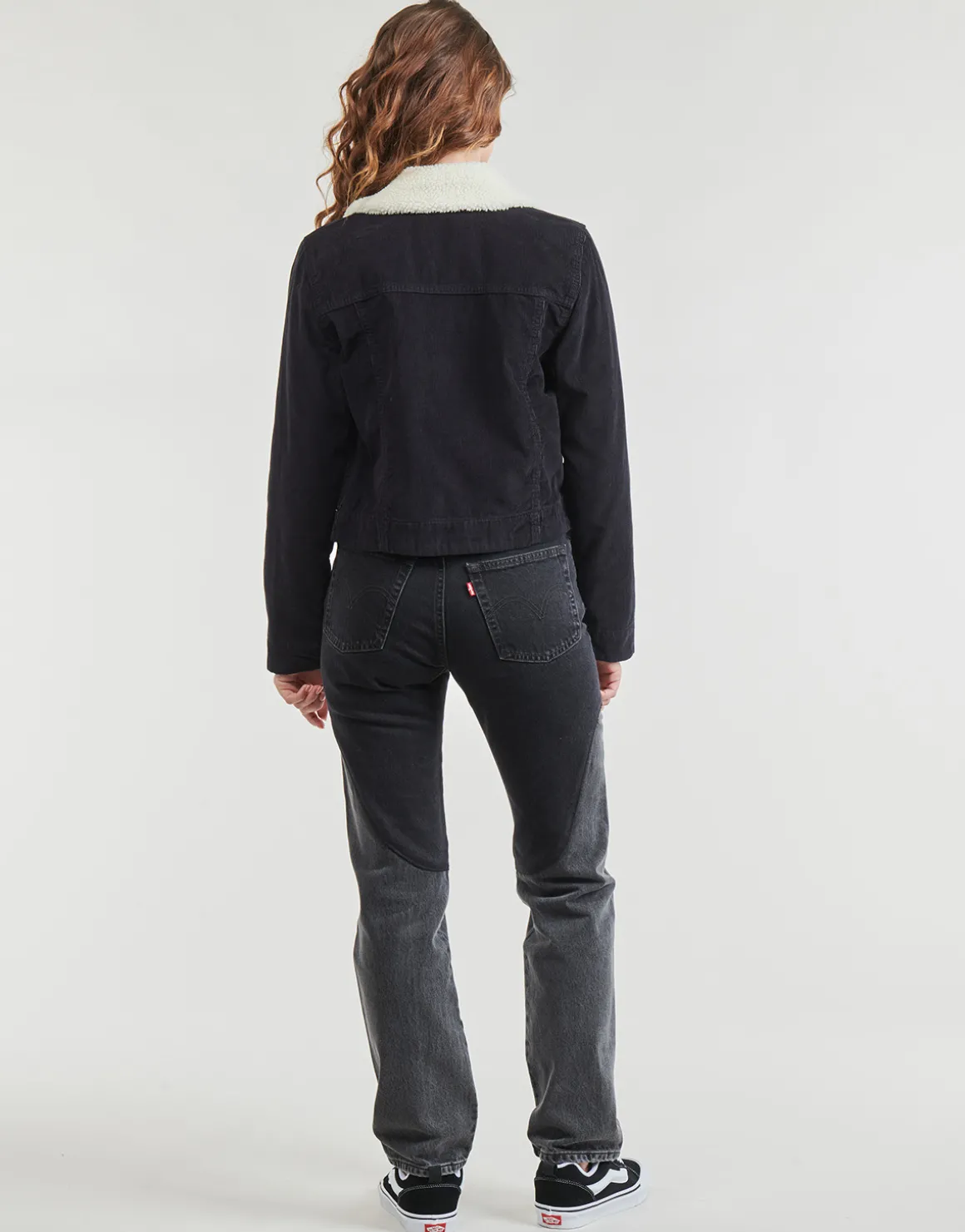 T3 RETRO SHERPA TRUCKER