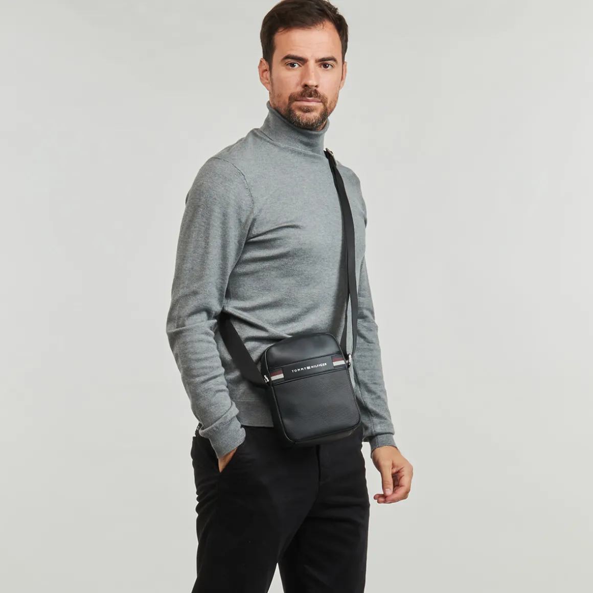 TH CORP TEXTURE MNI REPORTER