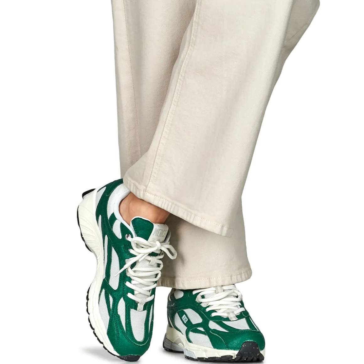 THE RE-RUN PINEAPPLE 2.0