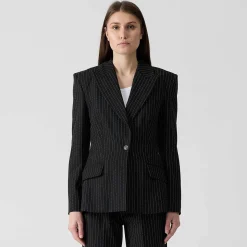 veste à fines rayures