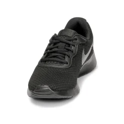 WMNS NIKE TANJUN