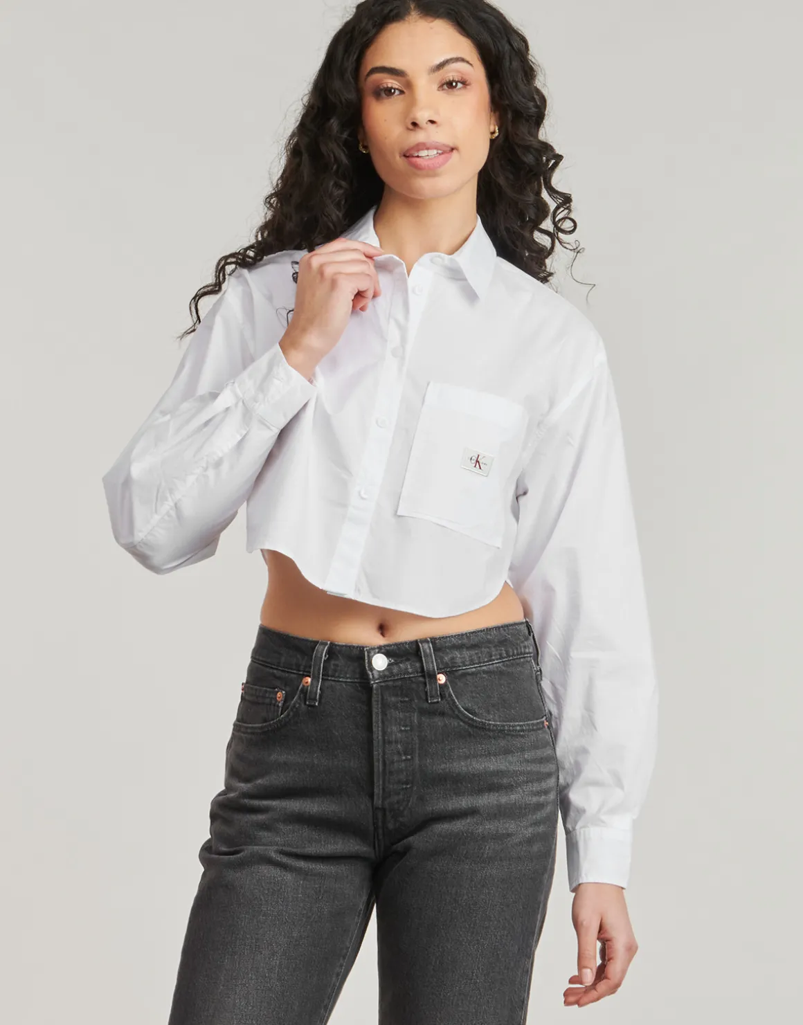 WOVEN LABEL CROPPED SHIRT
