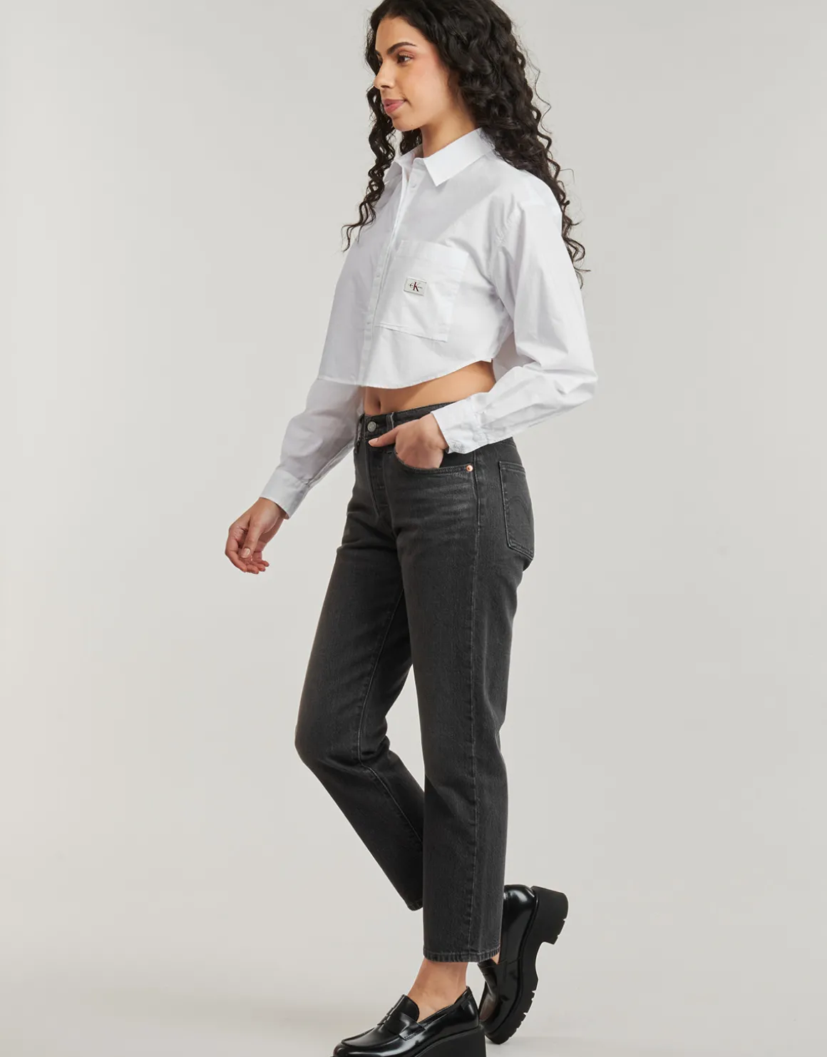 WOVEN LABEL CROPPED SHIRT